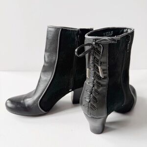 VTG Hush Puppies Black Leather Suede Lace-Up Victorian Whimsigoth Ankle Boot 7.5